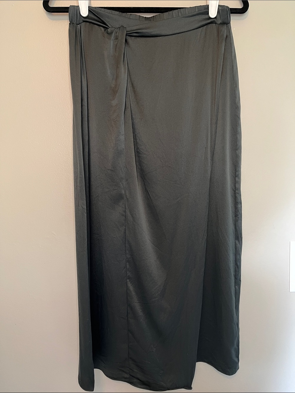 Vince 100% silk Maxi, Wrap Skirt - charcoal
